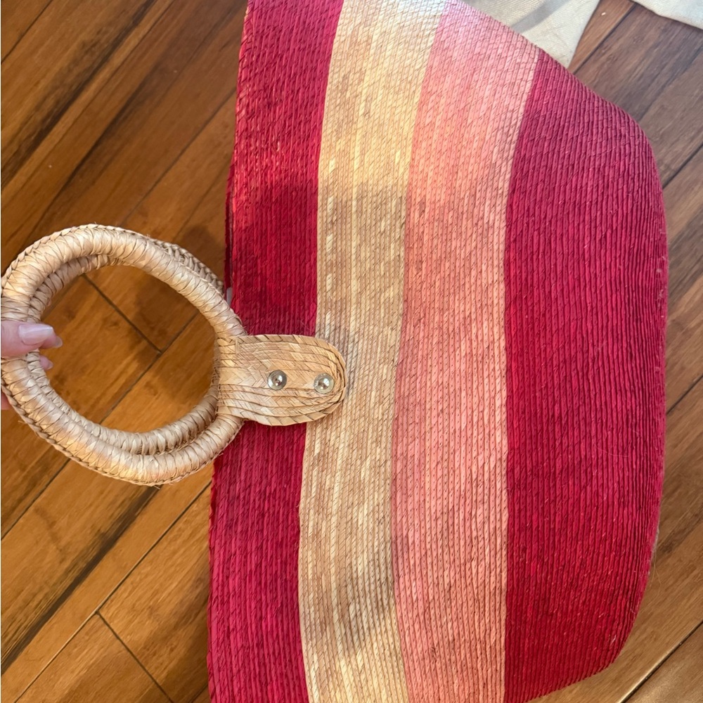 Handmade in Mexico pink raffia beach bag